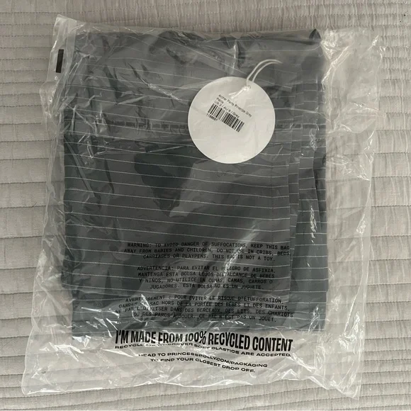 Princess Polly Archer Pants Pinstripe Grey Petite - Picture 2 of 12